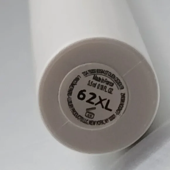 Lancome CILS Booster XL Vitamin-infused Lash Thickening Mascara Primer - Picture 5 of 7